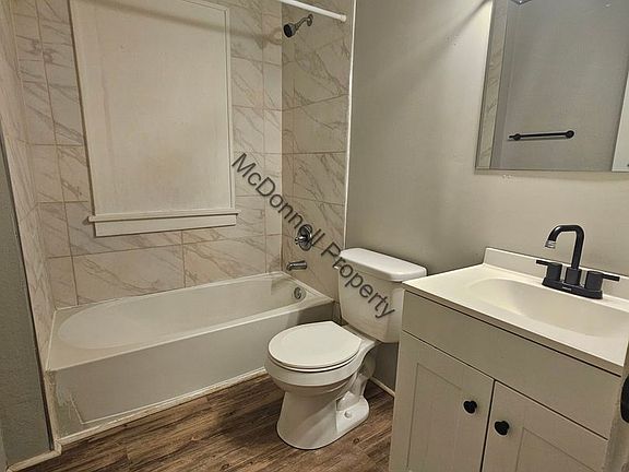 5th image of 2042-2046 W 4th St #4