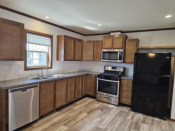 5th image of 1 Shannon Dr #158