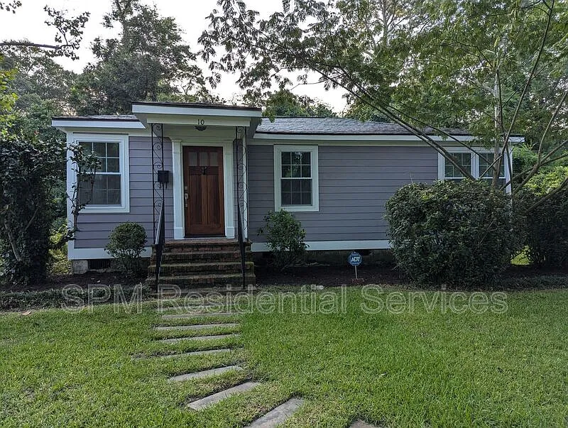 10 Barnard Dr