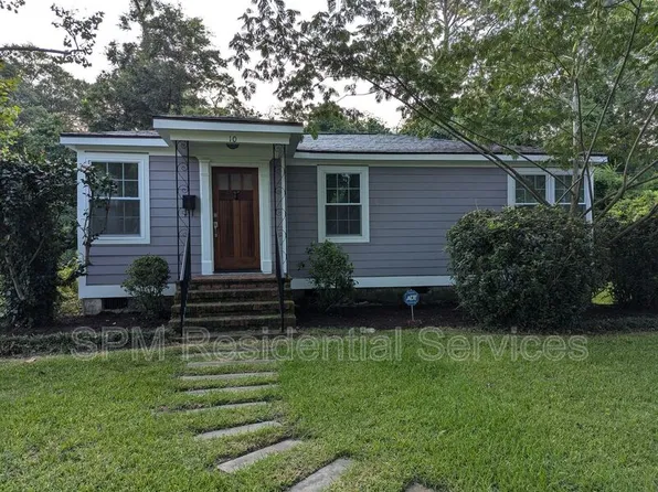 10 Barnard Dr, Wilmington, NC 28405