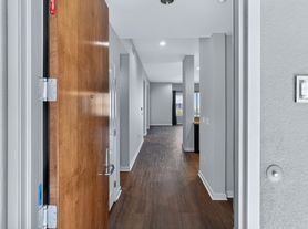 21 Gramercy, Irvine, CA
