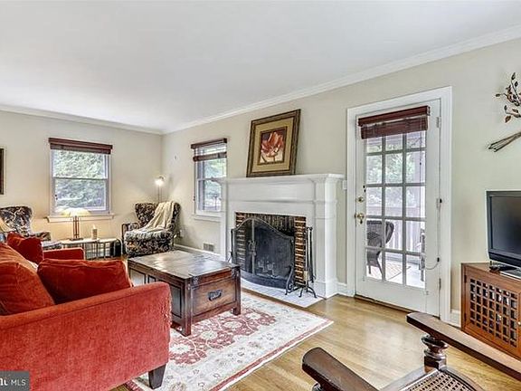 5th image of 7407 Wildwood Dr