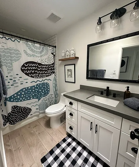 301 E Royal Palm Rd — Photo 5