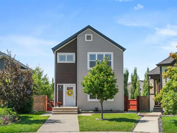 288 E Copperstone Gdns SE, Calgary, AB T2Z 0R6