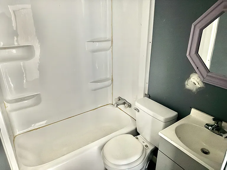 428 Lafayette Rd #3 — Photo 4