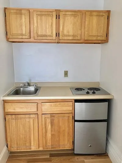 405 Beacon St #1