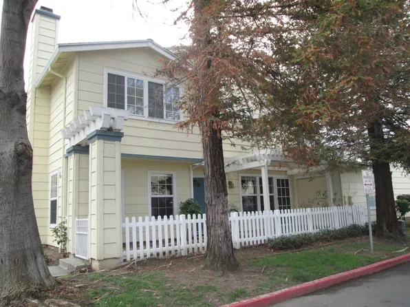 2198 Walsingham Ct, Tracy, CA 95376
