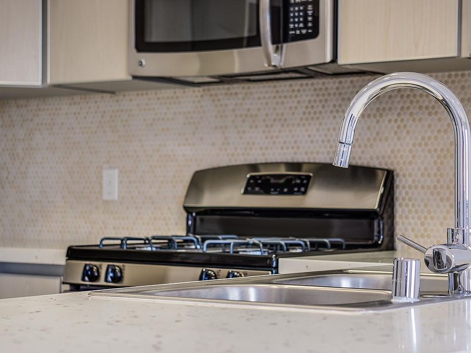 1st image of 1539 Beloit Ave #Smartr1ph5