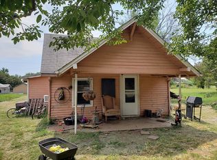 414 Jackson St, Perry, OK 73077