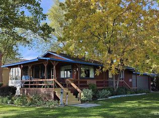 283 E Snake River Ave, Glenns Ferry, ID 83623