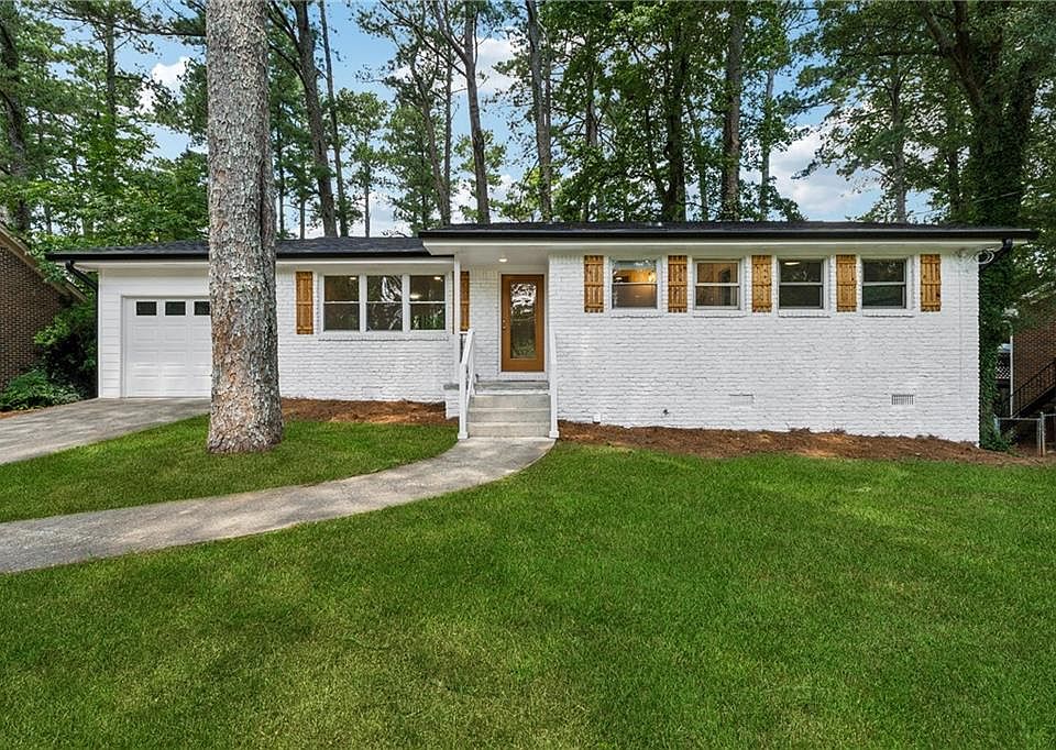 1st image of 4006 Maxey Hill Dr
