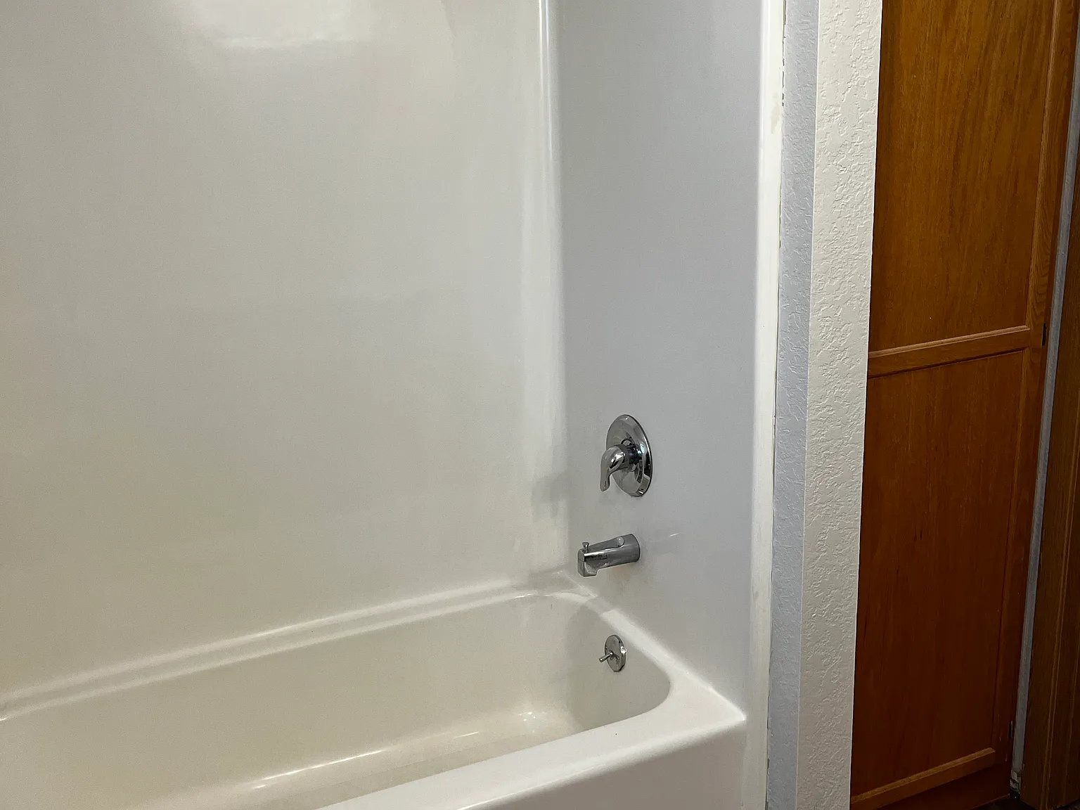 4 bed, 1800 sqft, $1,900 — Photo 3