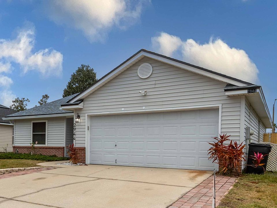 1st image of 2944 Brittany Bluff Dr