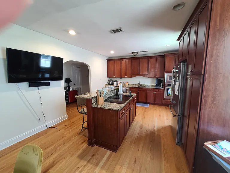 6122 Canal Blvd — Photo 6