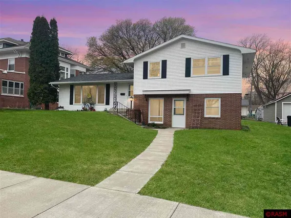 214 Burns Ave, Springfield, MN 56087