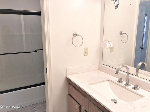 2nd image of 202 Strasbourg Dr