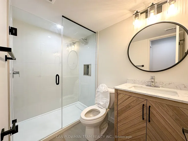 813 Groveland Ave #BASEMENT — Photo 8