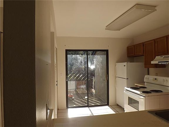 3rd image of 2912 Silver Bell Ct