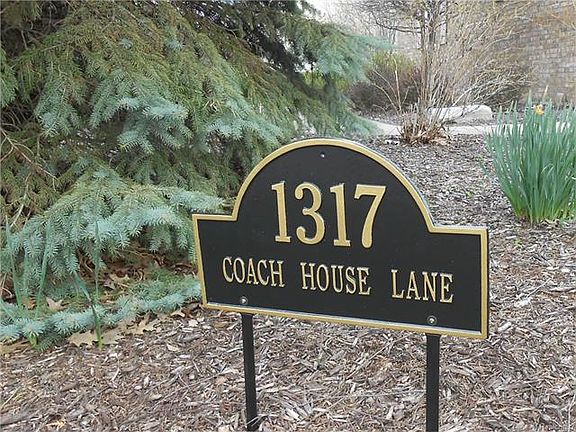 3rd image of 1317 Coach House Ln