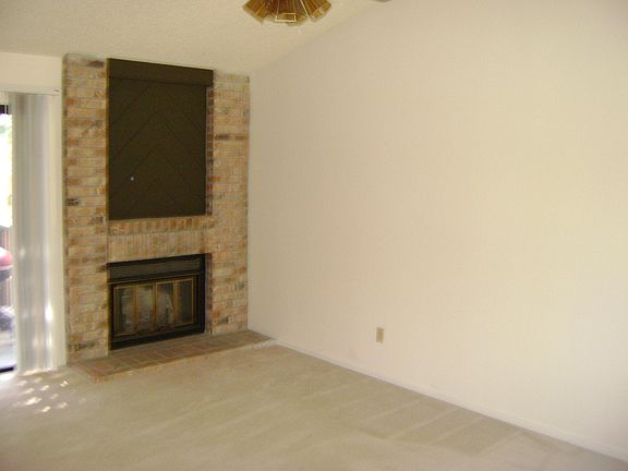 5th image of 6523 El Cabo Ct