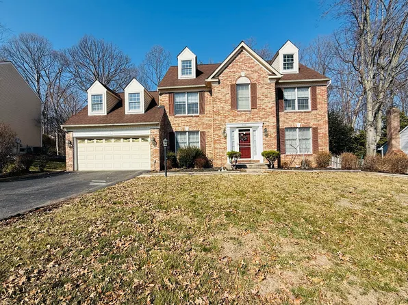 16108 Kennedy St, Woodbridge, VA 22191