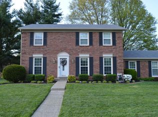 7925 Barbour Manor Dr, Louisville, KY