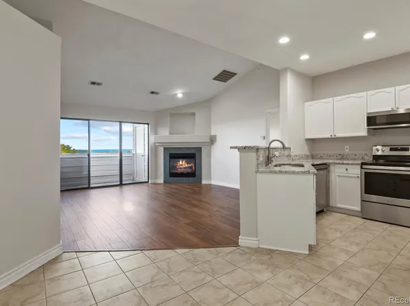 7454 S Alkire Street #301, Littleton, CO 80127