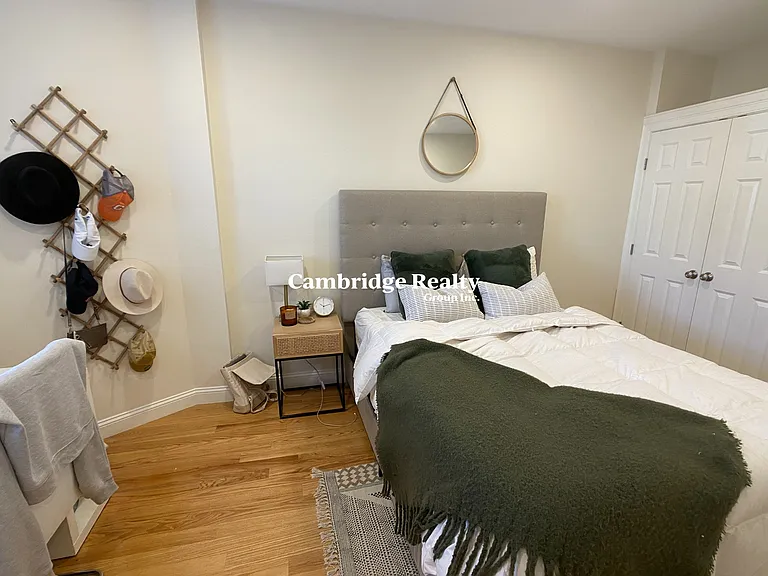 67 Temple St #1T — Photo 16