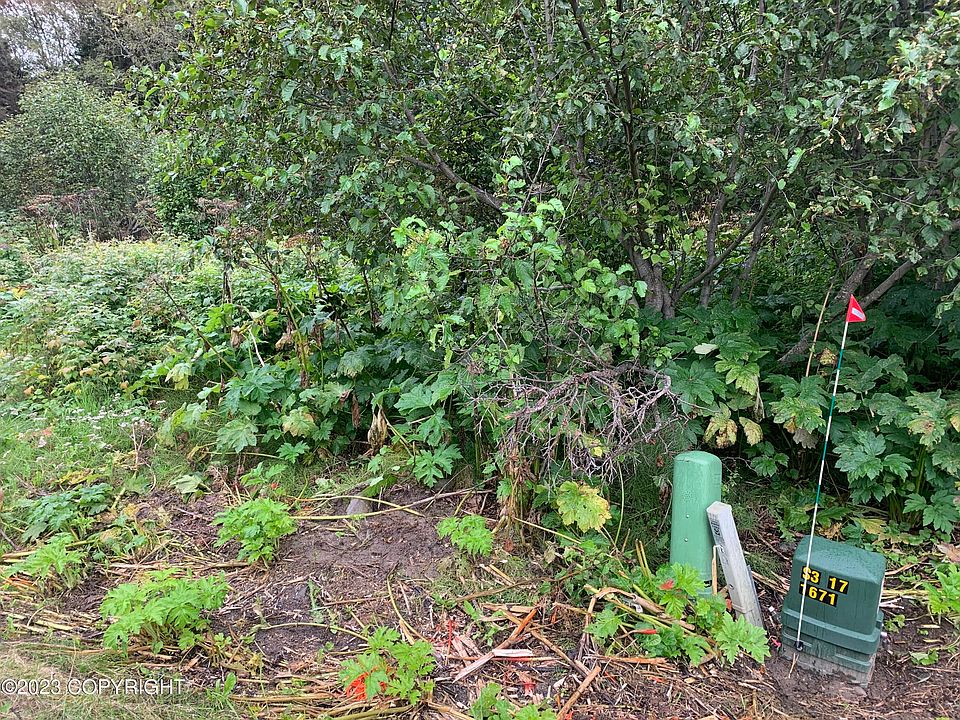 1st image of 301 E Danview Ave