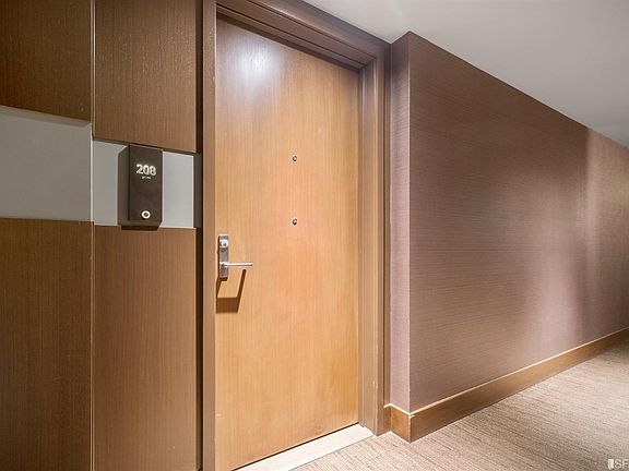 3rd image of 708 Long Bridge St APT 208