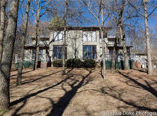 670 N Cliffside Dr, Fayetteville, AR 72701