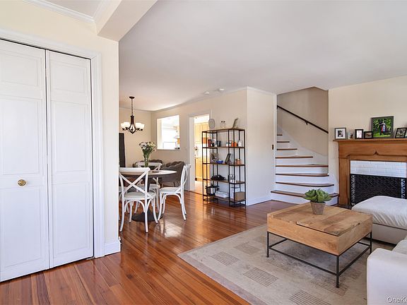 5th image of 74 Kensington Road