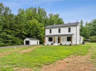 14814 Namozine Rd, Church Road, VA 23833