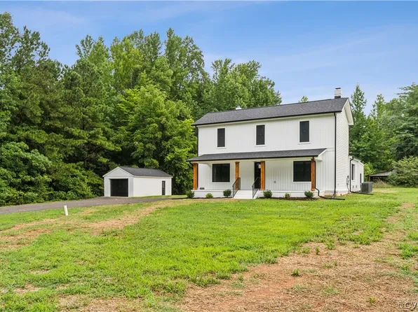 14814 Namozine Rd, Church Road, VA 23833