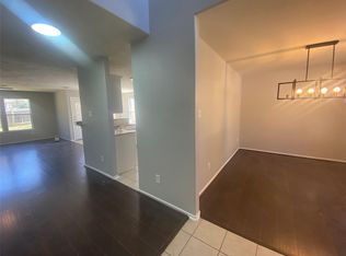 211 N Vesper Bend Cir, Spring, TX 77382