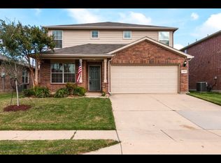 15940 Blaketree Dr, Fort Worth, TX 76177
