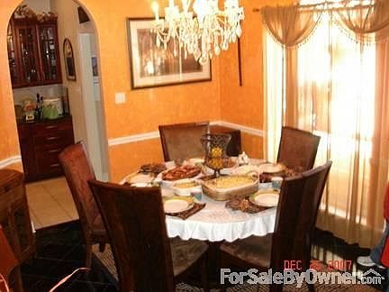 5th image of 2311 Windsor Ct