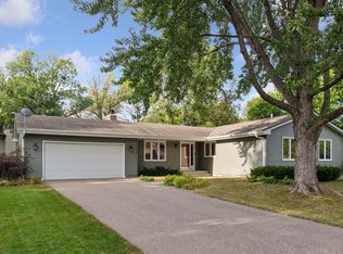 11205 52nd Ave N, Plymouth, MN 55442