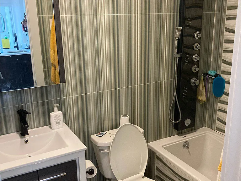 279 Kosciuszko St #404 — Photo 7