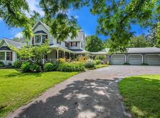 3225 Grand River Dr NE, Grand Rapids, MI 49525
