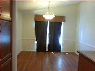 4th image of 281 El Bosque Dr #281