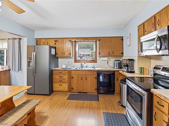 4th image of 7005 Edgecliff Dr