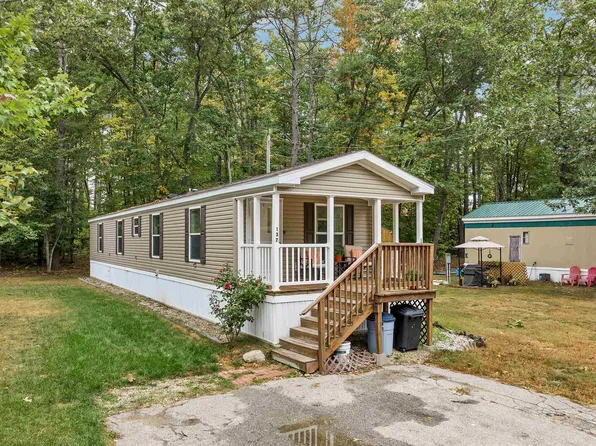 137 Pineland Park Road, Milton, NH 03851