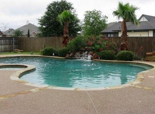 1526 Crested Butte Dr, Lewisville, TX 75077
