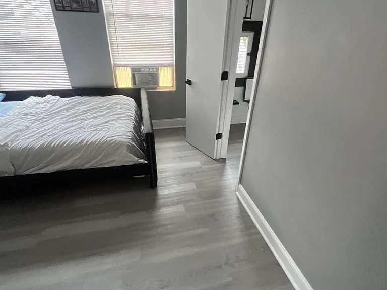 27 N Linwood Ave — Photo 14