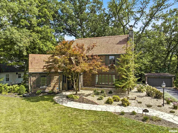 612 Fondulac Dr, East Peoria, IL 61611