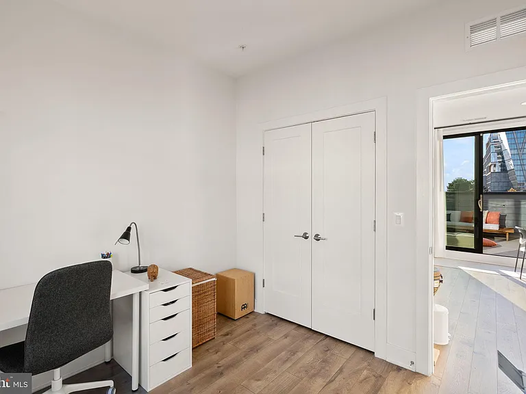 11258 Faraday Park Dr — Photo 34