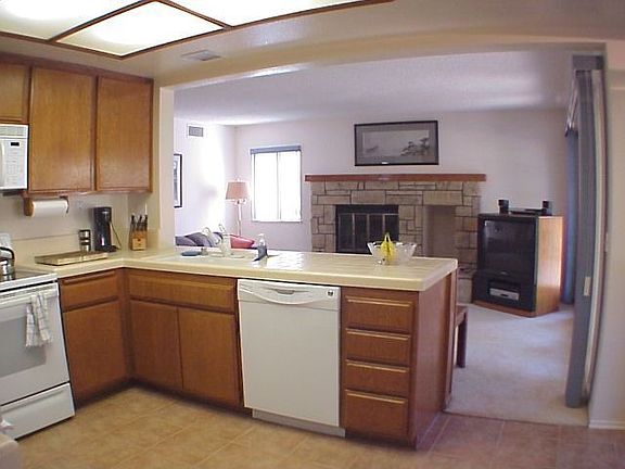 5th image of 1357 N Sunrise Cir