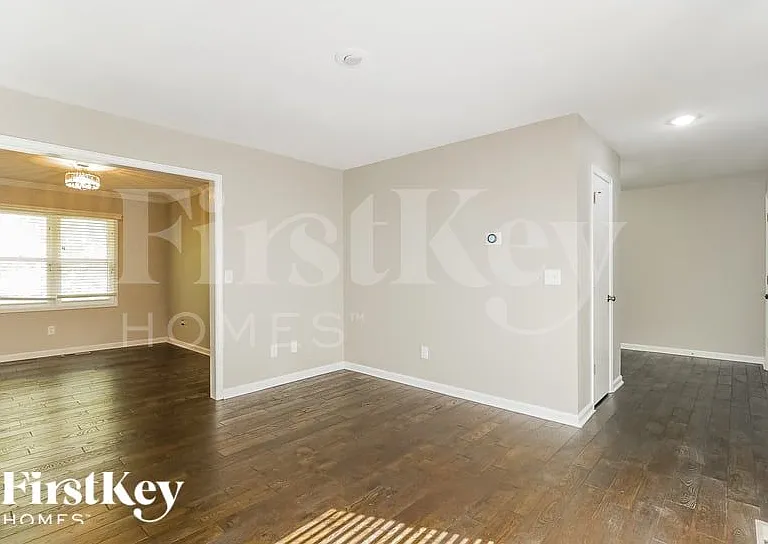 12425 S Blackfoot Dr — Photo 4