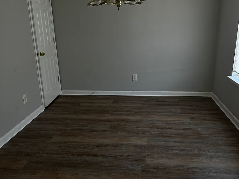 6401 Walnut Way — Photo 9